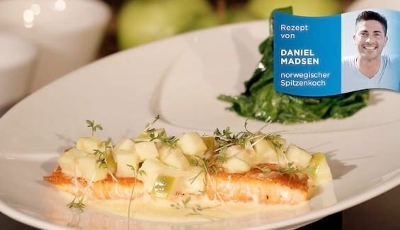 Fjordforelle an Apfelsauce und Blattspinat